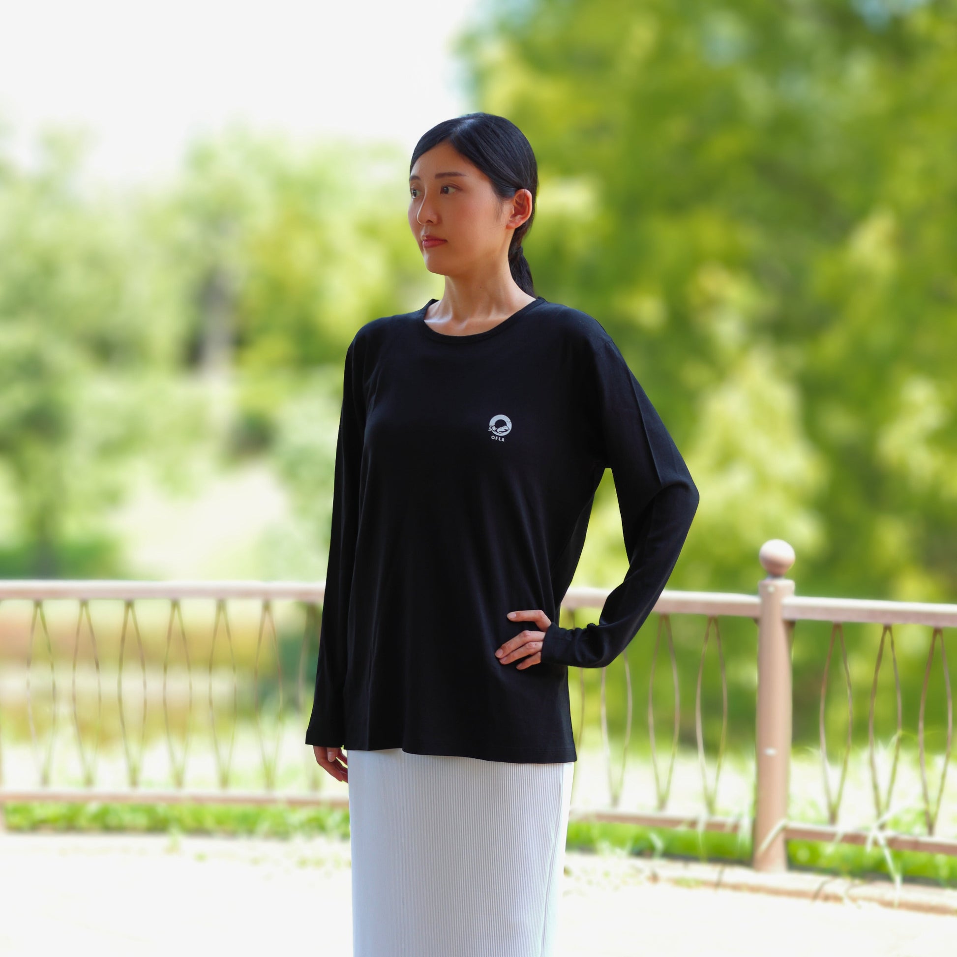 漆黒 model：H166  着用サイズ：2