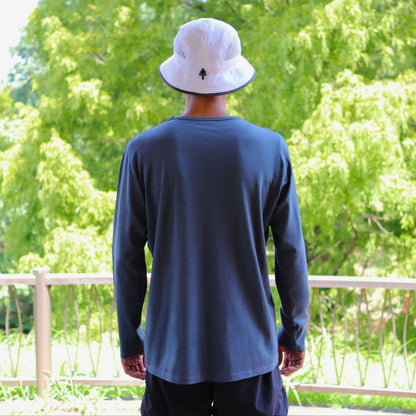 藍鼠 model：H180  着用サイズ：3