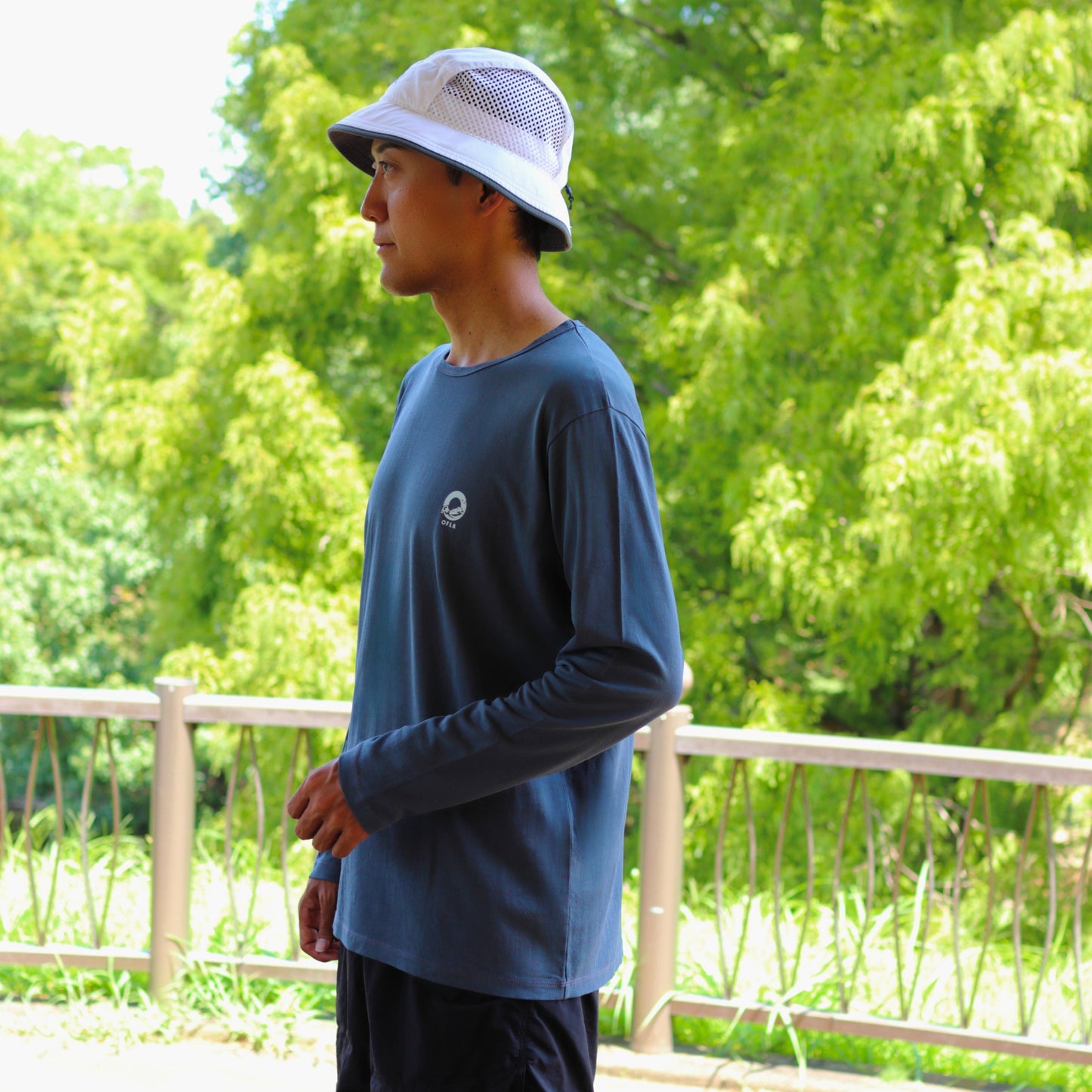 藍鼠 model：H180  着用サイズ：3