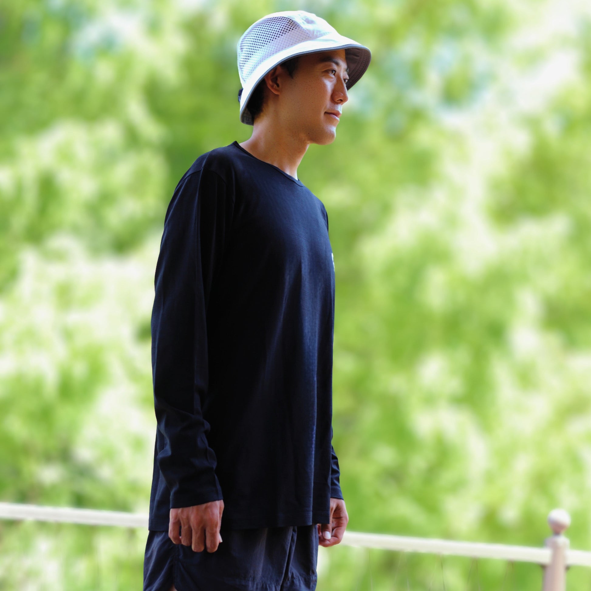 漆黒 model：H180  着用サイズ：4